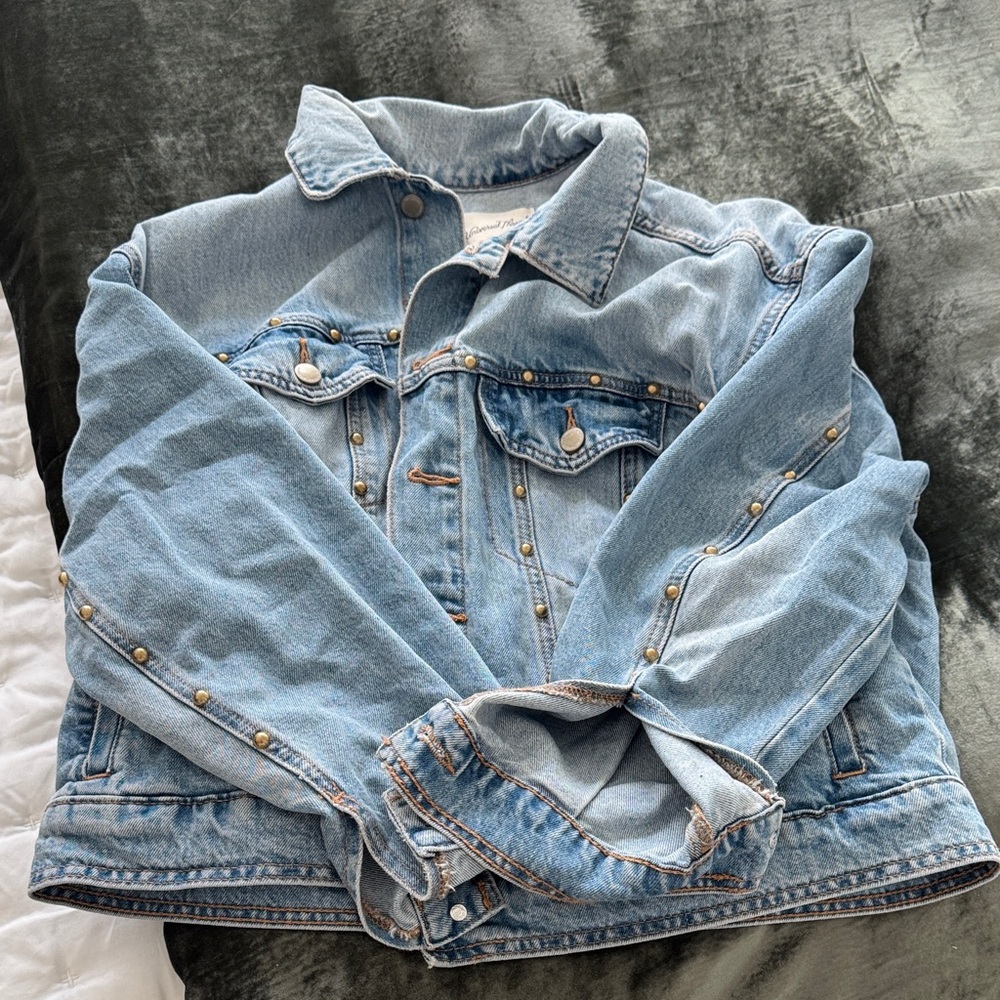 Universal Thread Studded Light Blue Denim Jacket with Studs